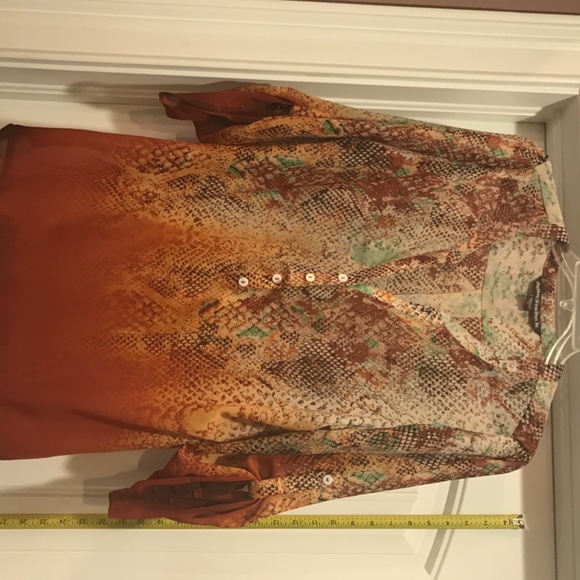 Top - Picture 4 of 4